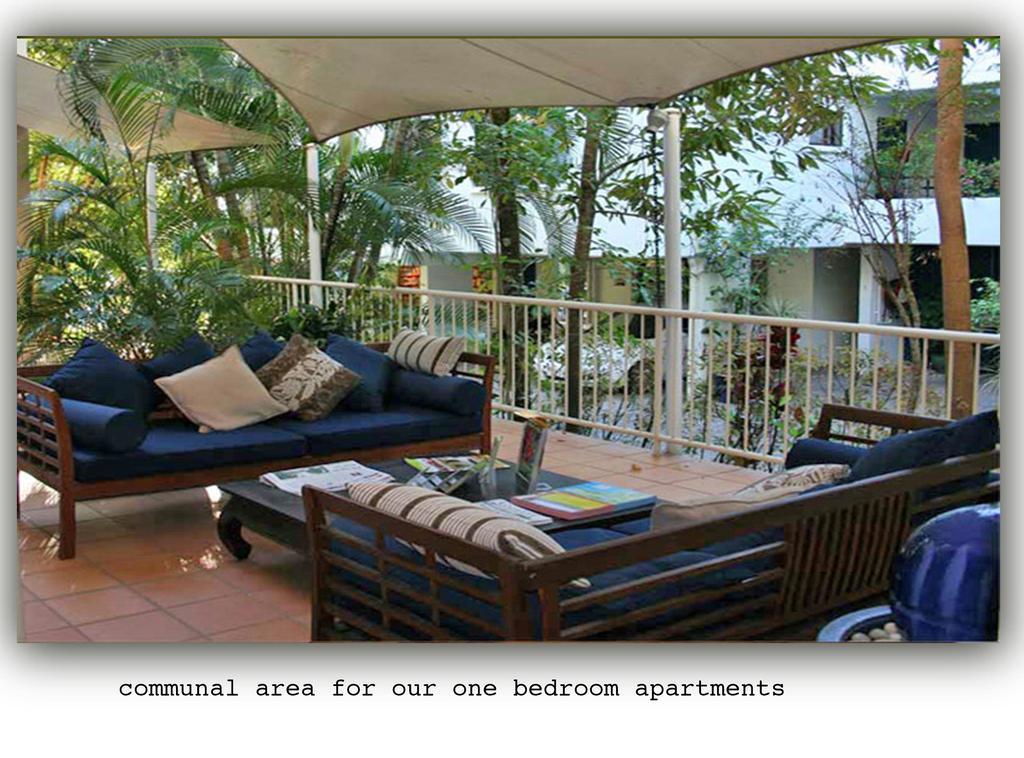 Port Douglas Apartments - Adults Only Oasis Buitenkant foto