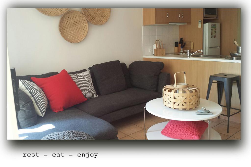 Port Douglas Apartments - Adults Only Oasis Buitenkant foto